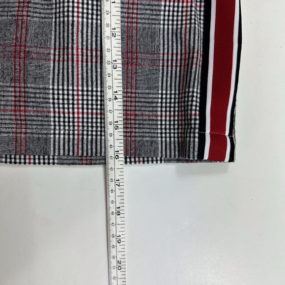 New Hollister Plaid Skirt XS - Picture 5 of 8